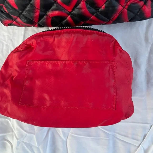 MZ Wallace Red and Black Graffiti Hearts Quilted Women's Cosmetic Bag Pouch Set - Picture 3 of 7